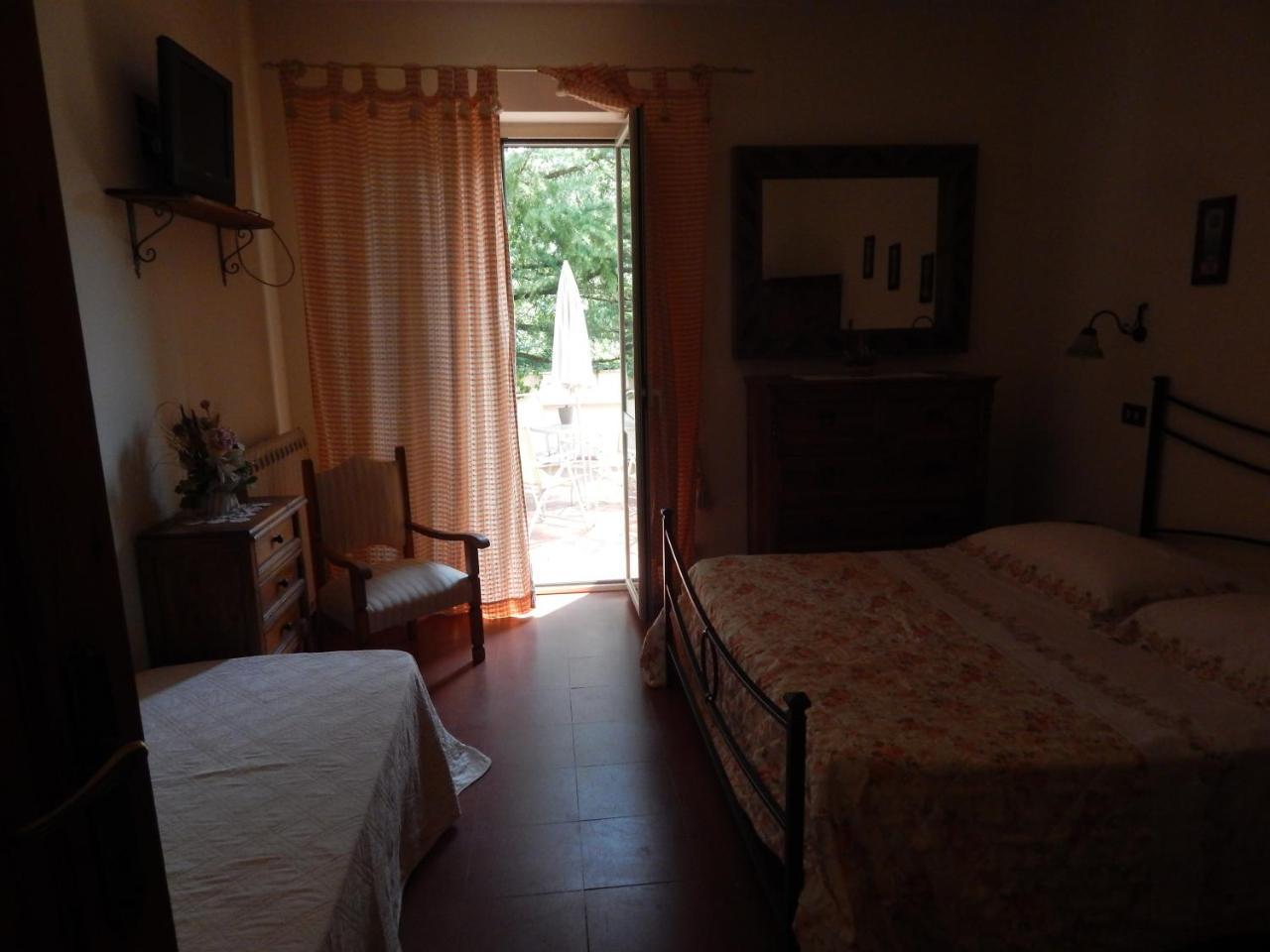 Agriturismo La Selva รีเอติ ภายนอก รูปภาพ