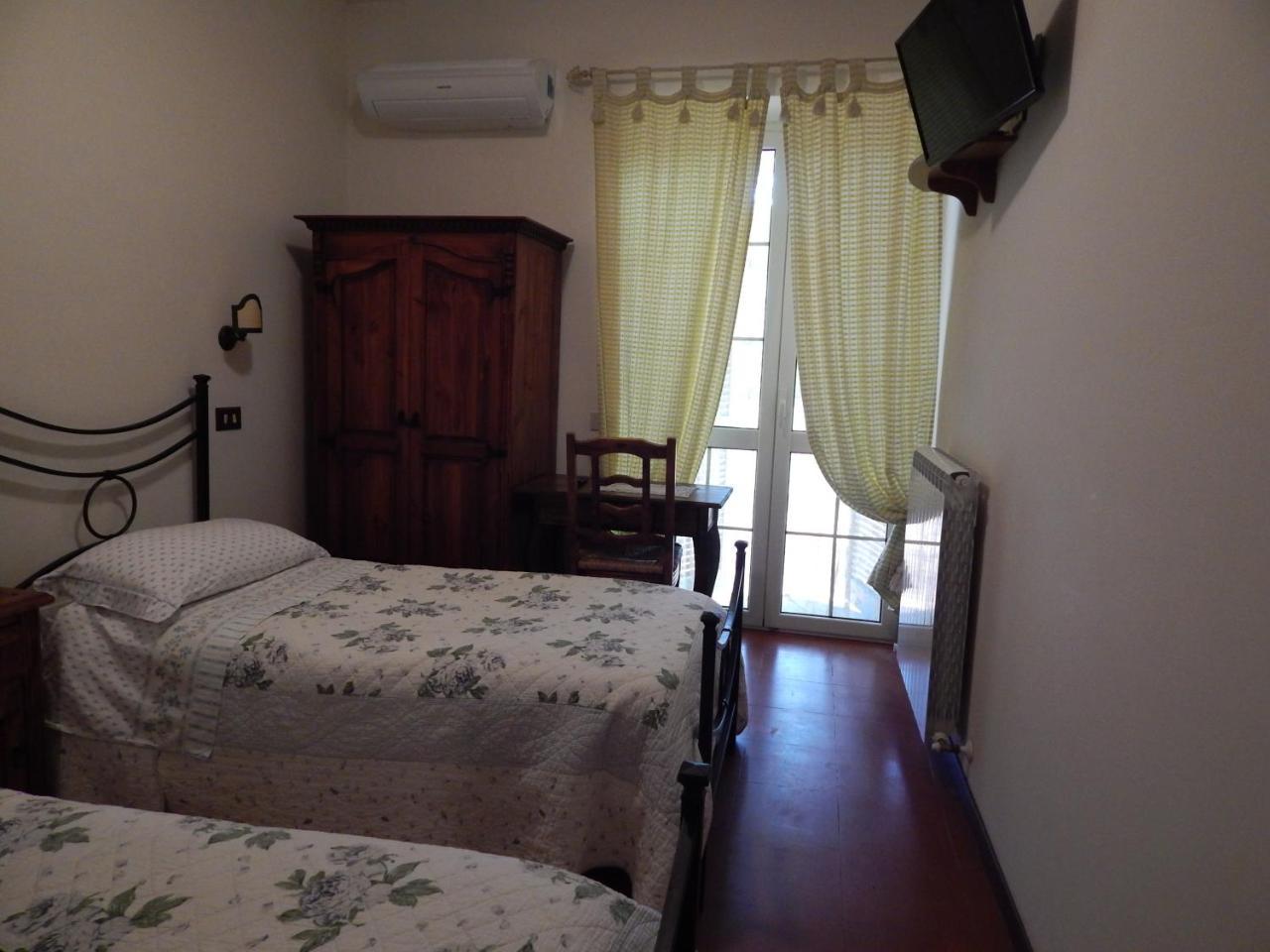 Agriturismo La Selva รีเอติ ภายนอก รูปภาพ