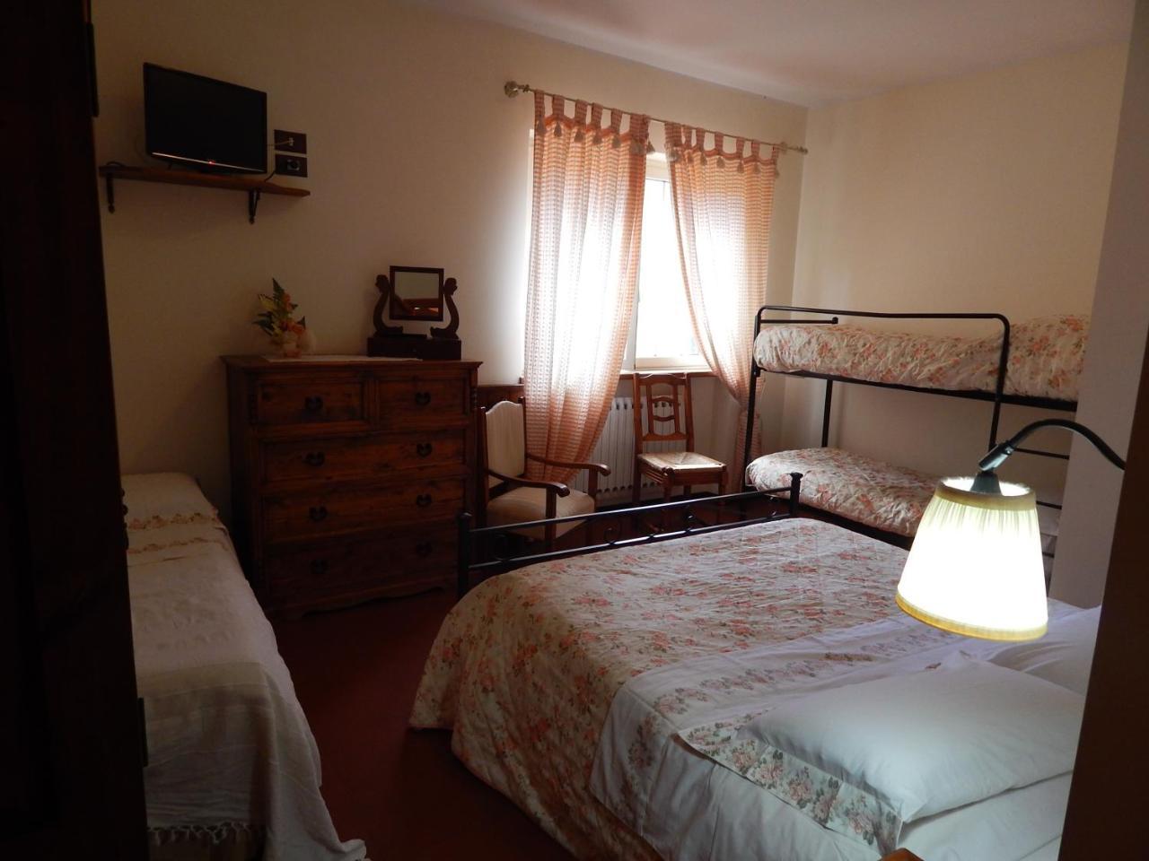 Agriturismo La Selva รีเอติ ภายนอก รูปภาพ